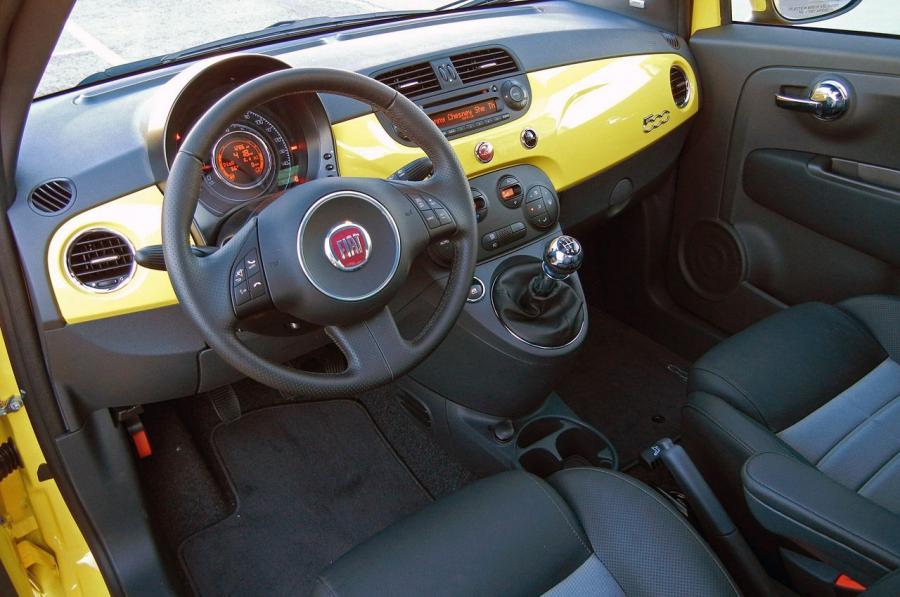  Fiat 500 2012 года  (фото 41 из 54)